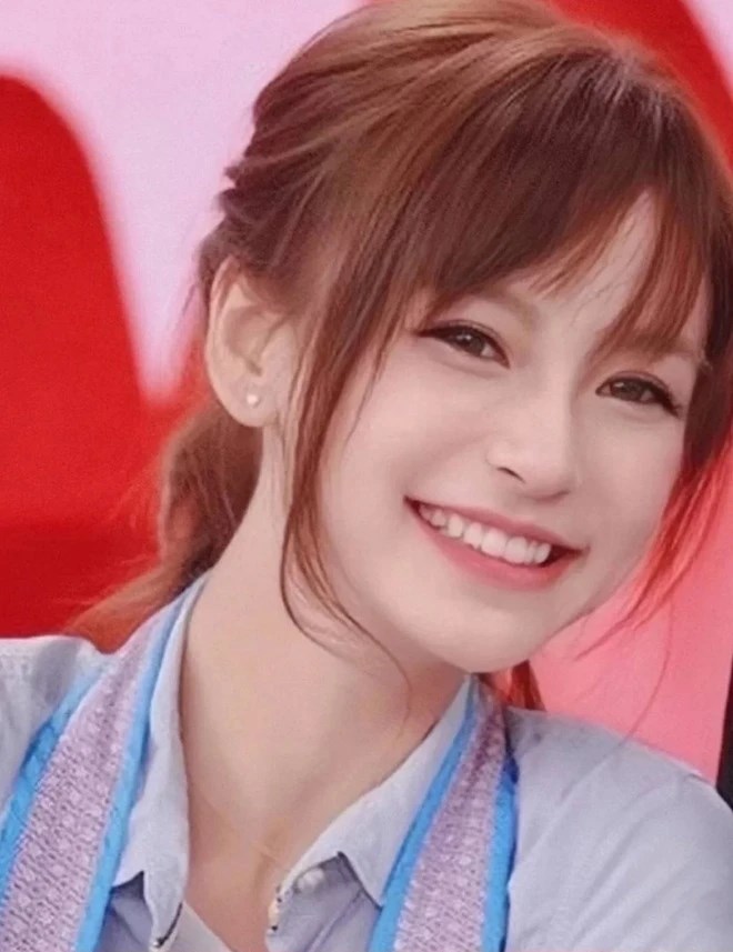 Nữ diễn vi&ecirc;n đơn th&acirc;n từng khiến cả Cbiz &ldquo;đứng h&igrave;nh&rdquo; với nhan sắc tựa b&uacute;p b&ecirc; sống vẫn đẹp bất chấp thời gian  - Ảnh 3.