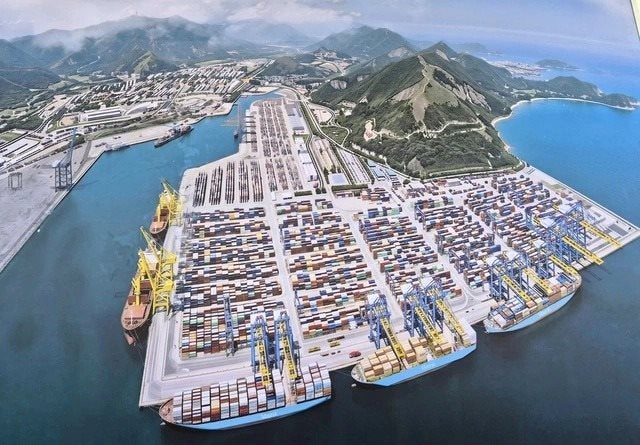 Việt Nam vừa khởi động dự &aacute;n si&ecirc;u cảng 2 tỷ USD, quy m&ocirc; hơn 170 ha