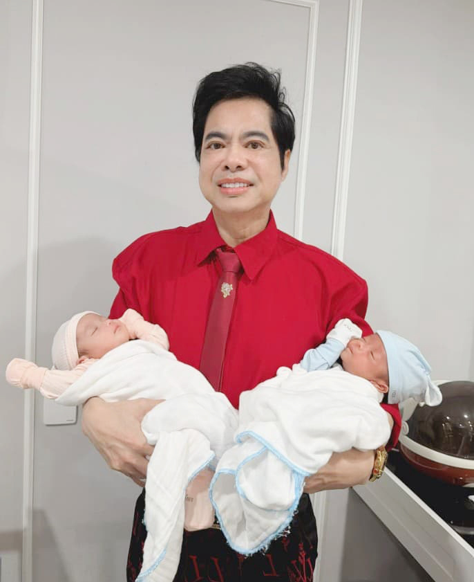 Thực hư tin đồn danh ca Ngọc Sơn "l&ecirc;n chức" ở tuổi U60? - Ảnh 1.