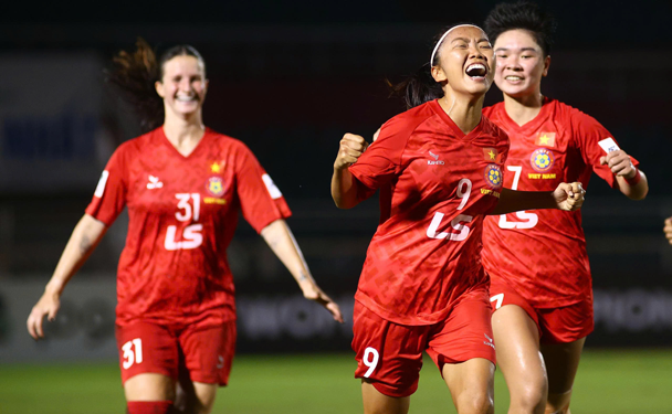 Thử thách lớn cho CLB nữ TP HCM - Ảnh 1. Thử thách lớn cho CLB nữ TP HCM - Ảnh 1.