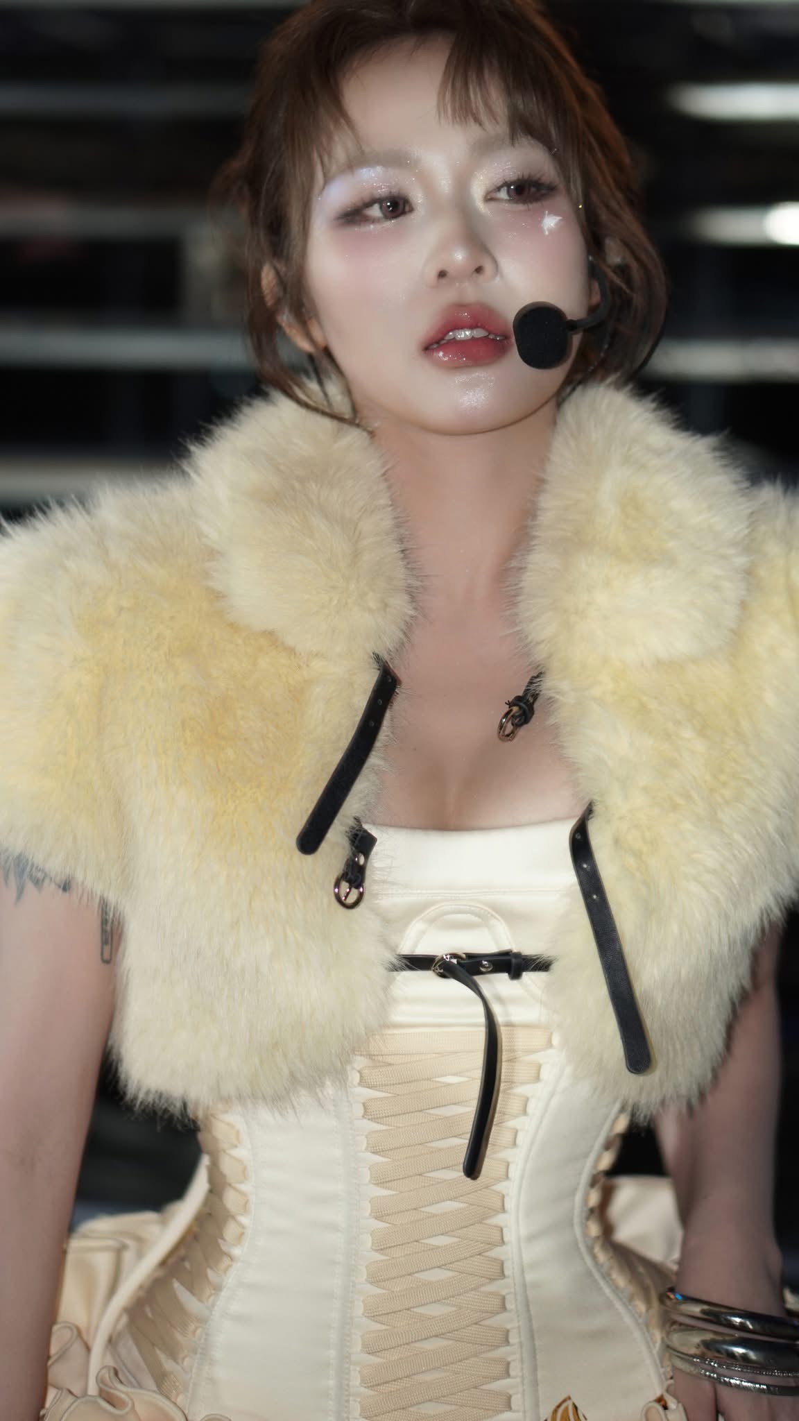 MisThy "lột x&aacute;c" khiến fan ngỡ ng&agrave;ng, nhan sắc thăng hạng v&ugrave;n vụt - Ảnh 5.