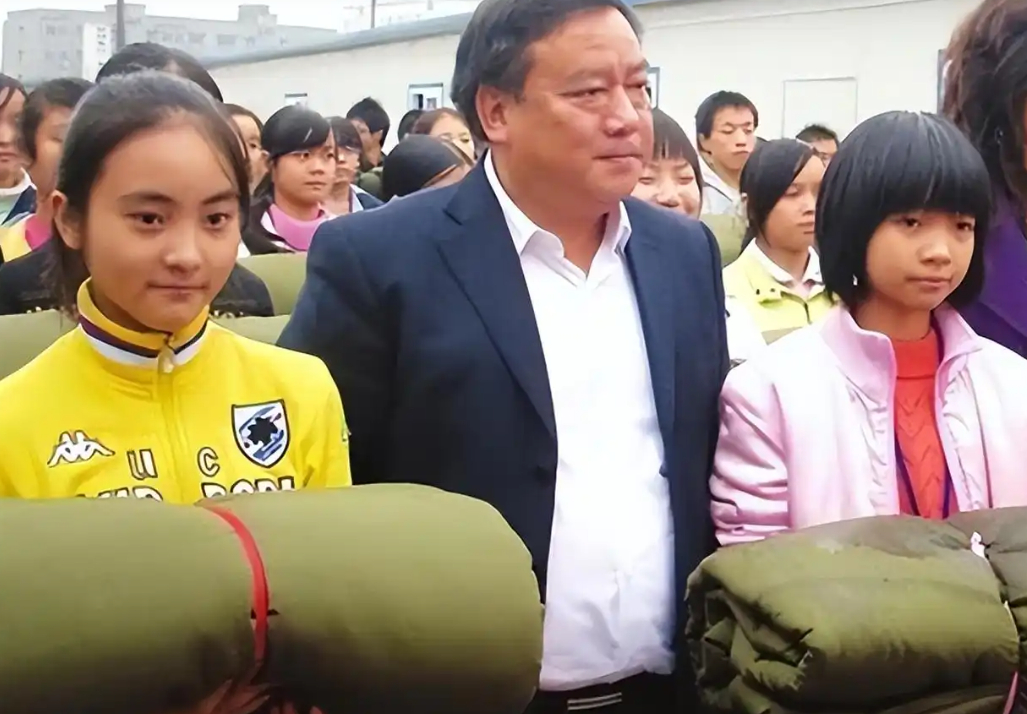 Thầy Hiệu trưởng cứu sống 2.300 học sinh nhờ m&ocirc;n học kỳ lạ  - Ảnh 3.