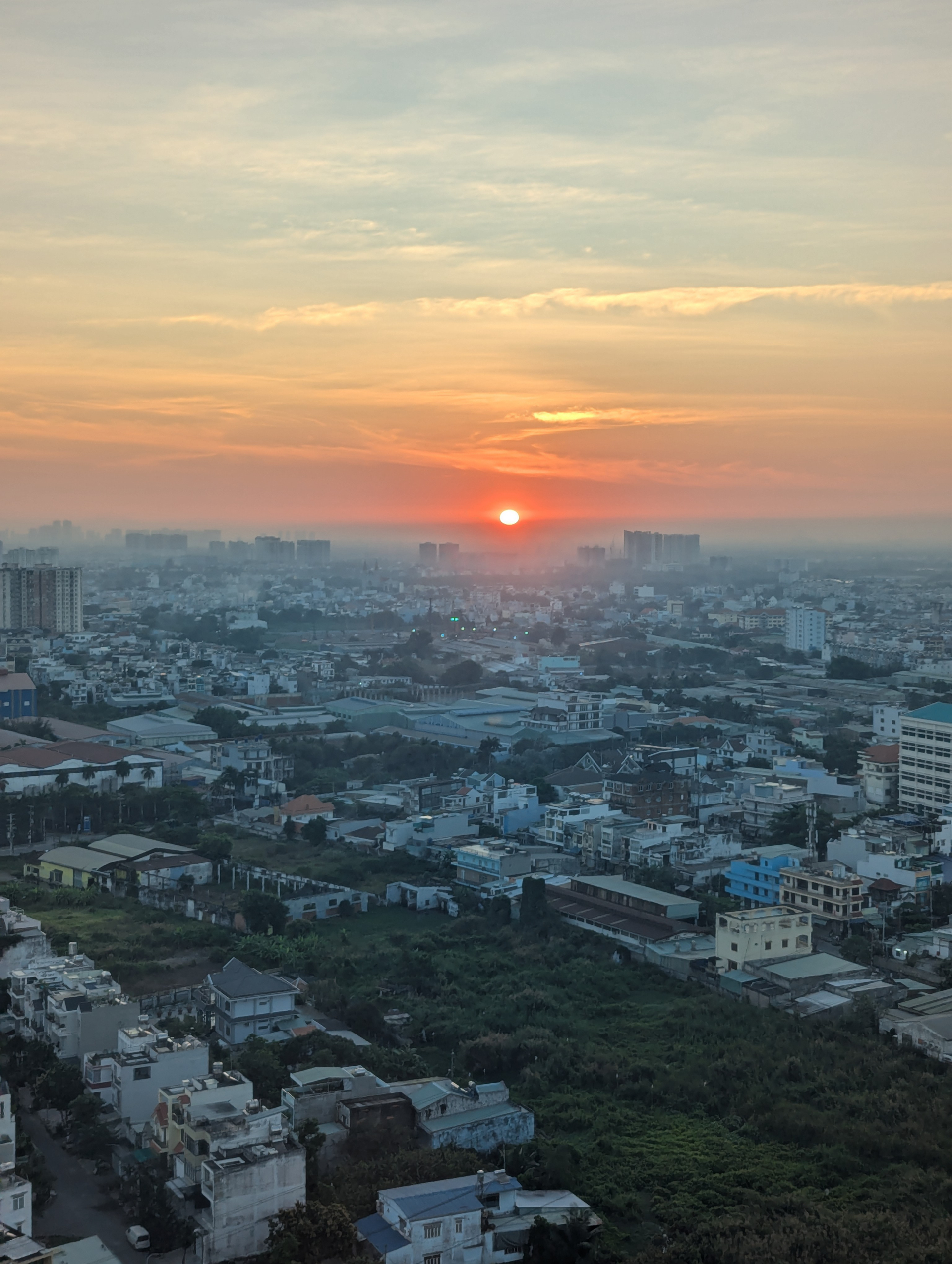VIDEO: Chị g&aacute;i hơn 30 tuổi, đi thu&ecirc; căn hộ ở tầng 25, nấu cơm nh&agrave; v&agrave; những điều &ldquo;ngộ ra&rdquo; về tiền- Ảnh 8.