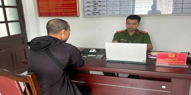 C&ocirc;ng an cảnh b&aacute;o tới người d&acirc;n c&oacute; giao dịch trong t&agrave;i khoản với nội dung chuyển sau - Ảnh 1.