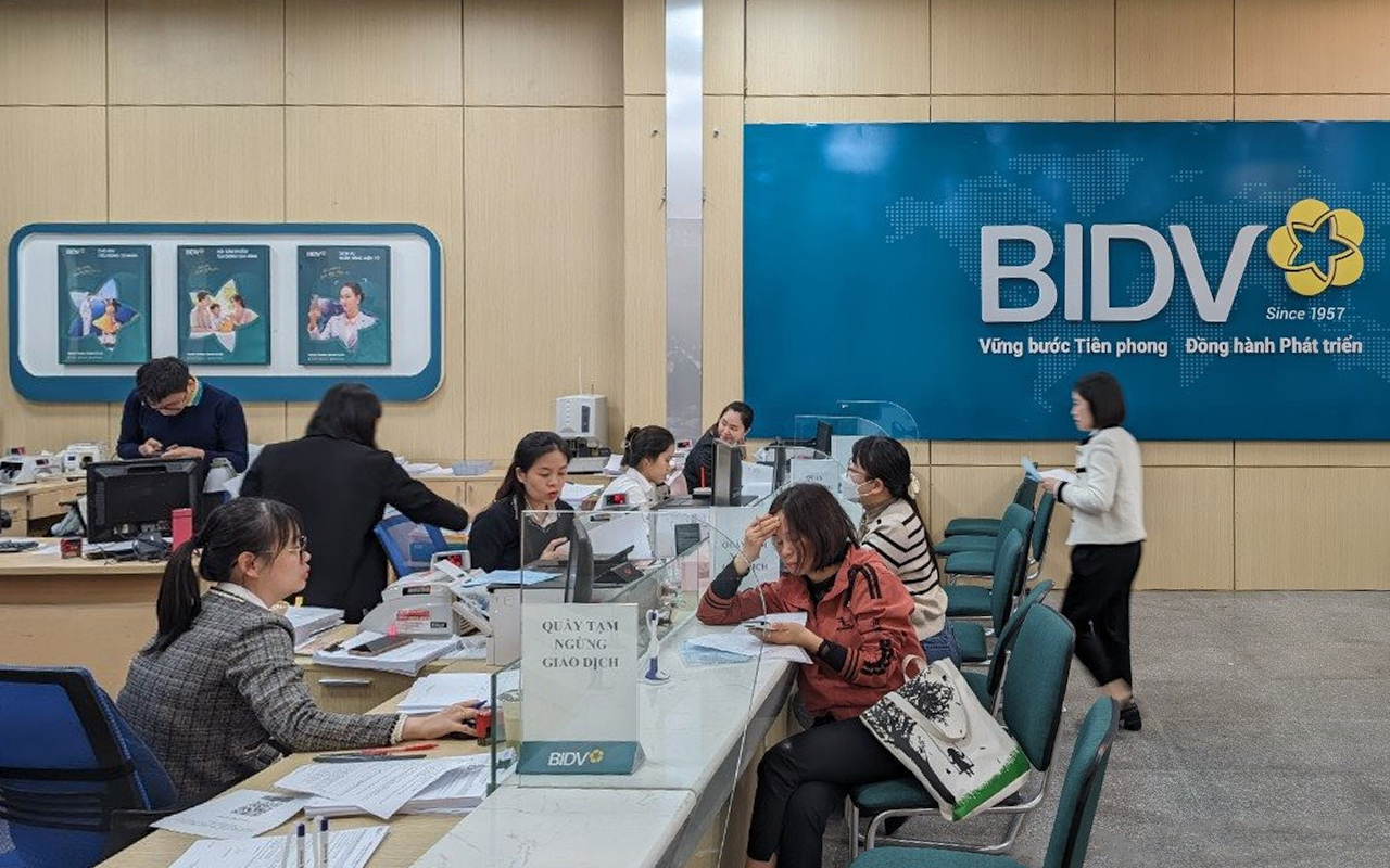 Cập nhật th&ocirc;ng tin BIDV trước hạn 31 / 5 / 2026 để tr&aacute;nh rắc rối kh&ocirc;ng đ&aacute;ng c&oacute; - Ảnh 1.
