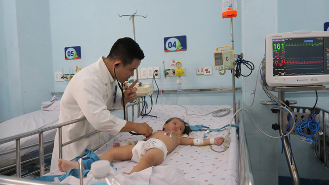 Cảnh báo nguy cơ dịch bệnh bùng phát tại phía Nam - Ảnh 1.