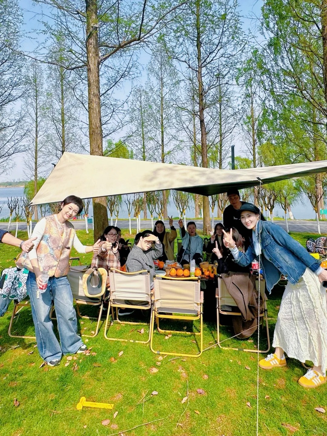 Team buiding m&agrave; sếp th&acirc;n mật qu&aacute; đ&agrave;: L&agrave;m sao để xử l&yacute; gọn?- Ảnh 1.