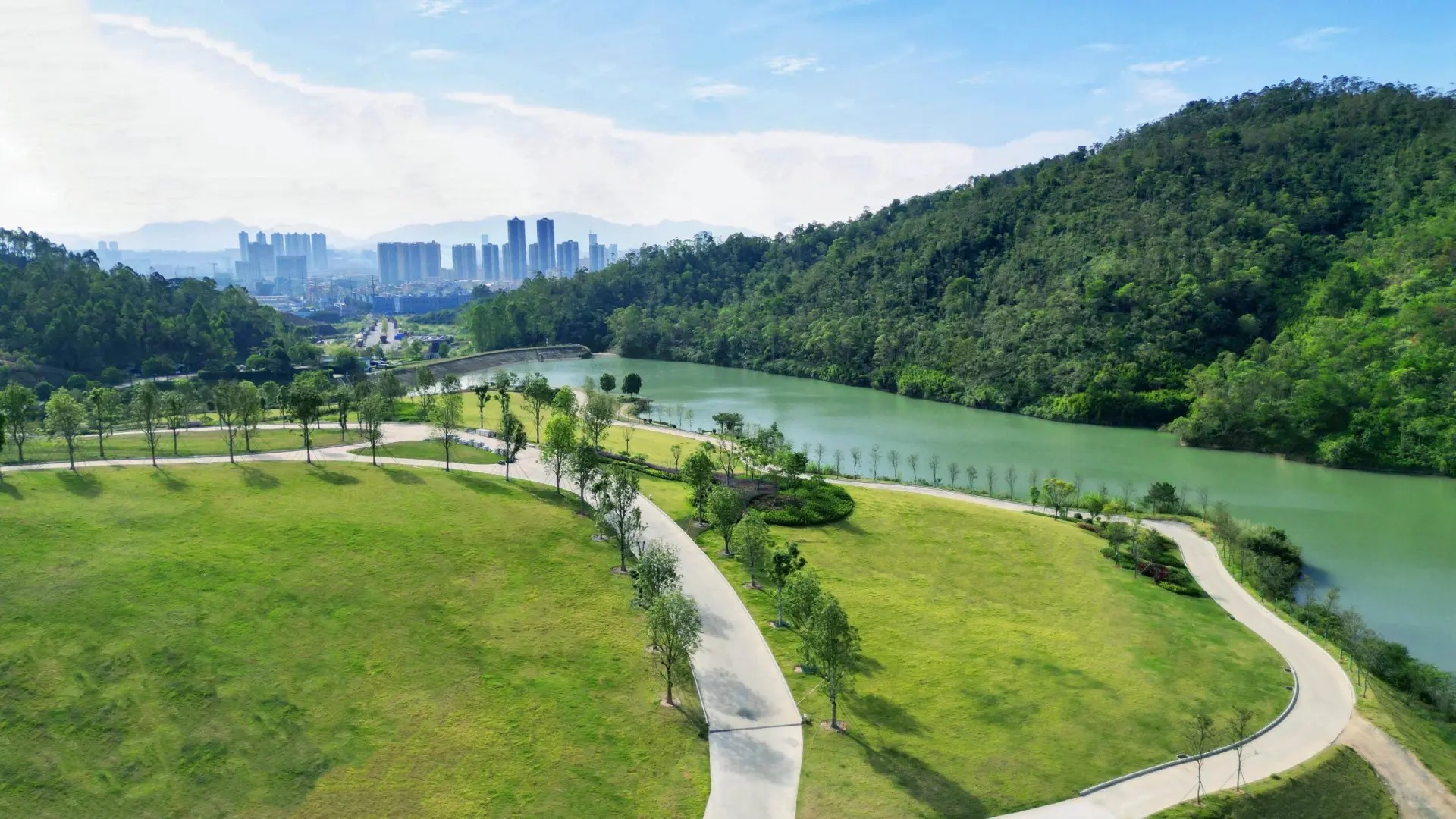 Tại sao tọa sơn hướng thủy kh&ocirc;ng phải lu&ocirc;n tốt cho mộ phần của gia đ&igrave;nh bạn? - Ảnh 3.