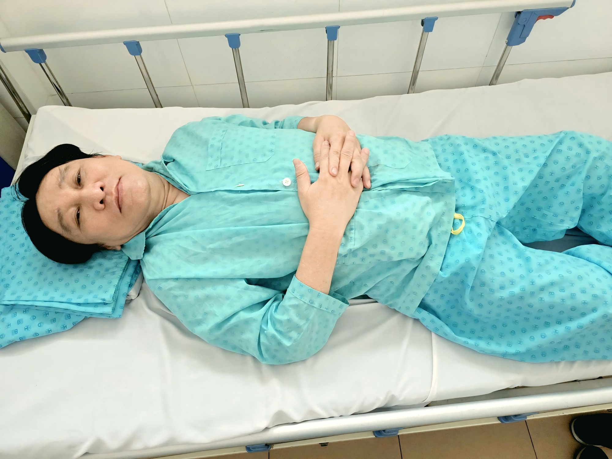 Loạt sao Việt v&agrave;o động vi&ecirc;n "&ocirc;ng bầu" Đan Trường- Ảnh 1.