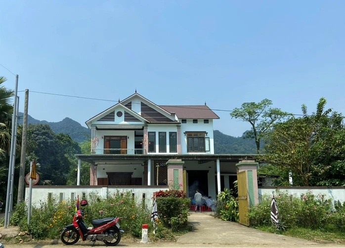 Vụ con rể nổ súng truy sát nhà vợ: Tình trạng của người bố vợ bị bắn vào đầu - Ảnh 1.