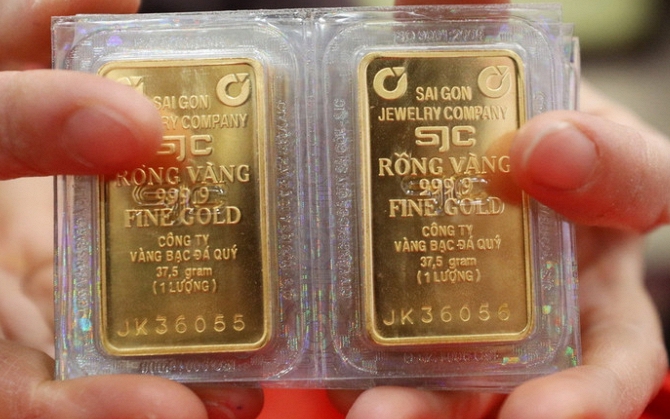 Gi&aacute; v&agrave;ng h&ocirc;m nay 29/3 neo cao, v&igrave; sao người mua v&agrave;ng vẫn lỗ nặng hơn 18 triệu đồng/lượng?