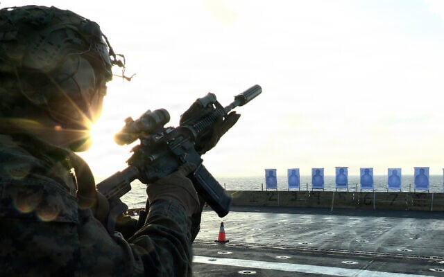 Chiến sự Trung Đ&ocirc;ng ng&agrave;y 29-3: Iran th&aacute;ch thức Mỹ, Israel sắp gi&aacute;ng đ&ograve;n mạnh - Ảnh 1.