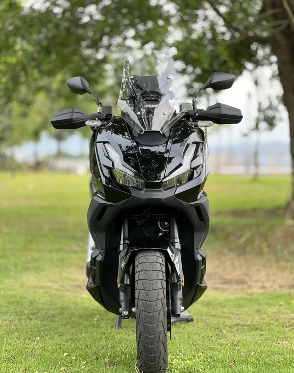 Honda ADV350 tại Việt Nam có giá lăn bánh gần 176 triệu đồng, vì sao vẫn khiến người chơi xe sẵn sàng xuống tiền?- Ảnh 6. Honda ADV350 tại Việt Nam có giá lăn bánh gần 176 triệu đồng, vì sao vẫn khiến người chơi xe sẵn sàng xuống tiền?- Ảnh 6.