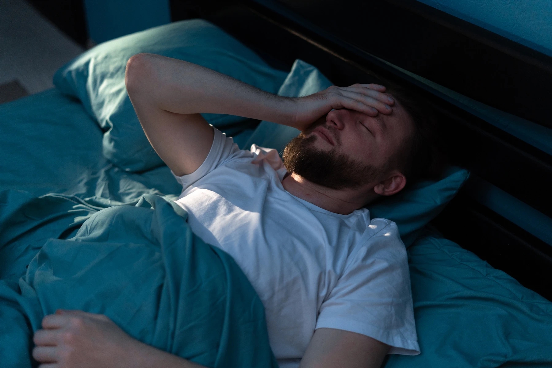 2 quả thận bị "b&oacute;p nghẹt", "xuống cấp" nhanh hơn chỉ v&igrave; 5 th&oacute;i quen gặp ở nhiều người Việt - Ảnh 5.