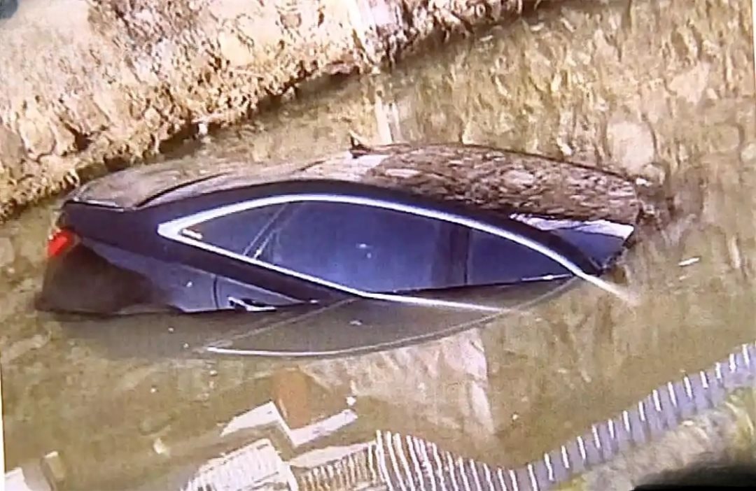 Vụ tai nạn xe Audi 1,6 tỷ đồng ở Trung Quốc g&acirc;y tranh c&atilde;i về bảo hiểm - Ảnh 2.