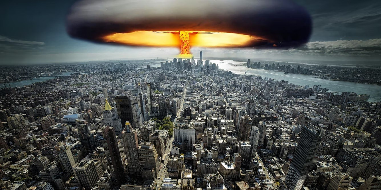 &Ocirc;ng Medvedev cảnh b&aacute;o nguy cơ Thế chiến III từ c&aacute;c cuộc chiến thay đổi chế độ của Mỹ - Ảnh 1.