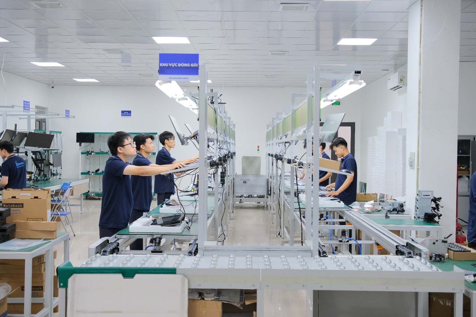 SAOLA – Nhà máy gia công sản xuất máy tính & linh kiện (OEM/ODM) hàng đầu tại Việt Nam - Ảnh 1. SAOLA – Nhà máy gia công sản xuất máy tính & linh kiện (OEM/ODM) hàng đầu tại Việt Nam - Ảnh 1.