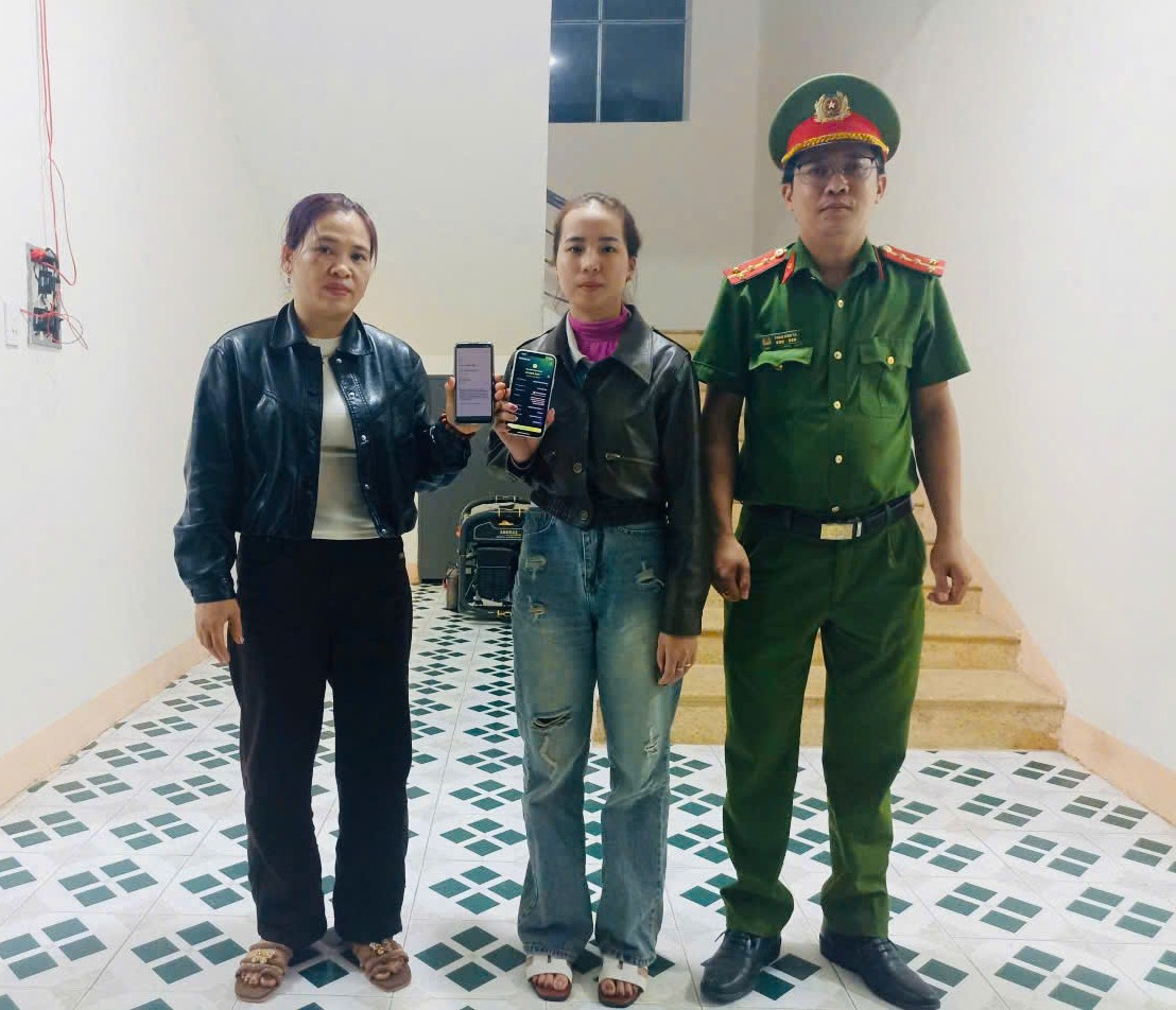 Tài khoản chuyển nhầm 40 triệu đồng , người phụ nữ giúp khôi phục tài sản qúy giá - Ảnh 1. Tài khoản chuyển nhầm 40 triệu đồng , người phụ nữ giúp khôi phục tài sản qúy giá - Ảnh 1.