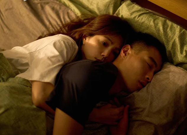 Không phải đã hết yêu, có những thứ đôi khi khó khăn với người đàn ông hơn cả việc thừa nhận thất bại trong sự nghiệp 19 yeu phong the 1 17724631200291953162829 1772505225084 17725052263081462218290