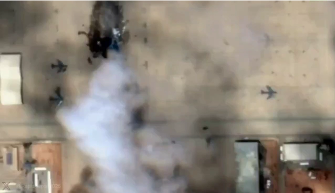 Iran tuyên bố bắn hạ máy bay do thám của Mỹ - Ảnh 1. Iran tuyên bố bắn hạ máy bay do thám của Mỹ - Ảnh 1.