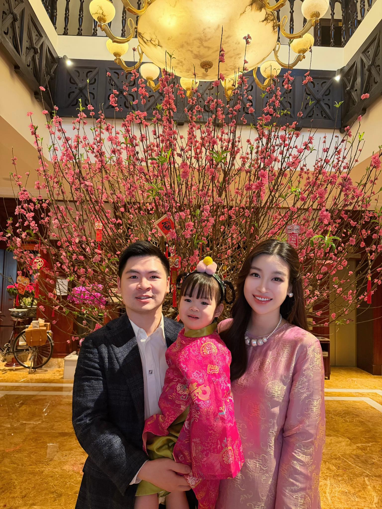 Cuộc sống của Đỗ Mỹ Linh khi l&agrave;m vợ chủ tịch CLB H&agrave; Nội, giờ th&ecirc;m trọng tr&aacute;ch "l&agrave;m c&ocirc; gi&aacute;o"- Ảnh 4.