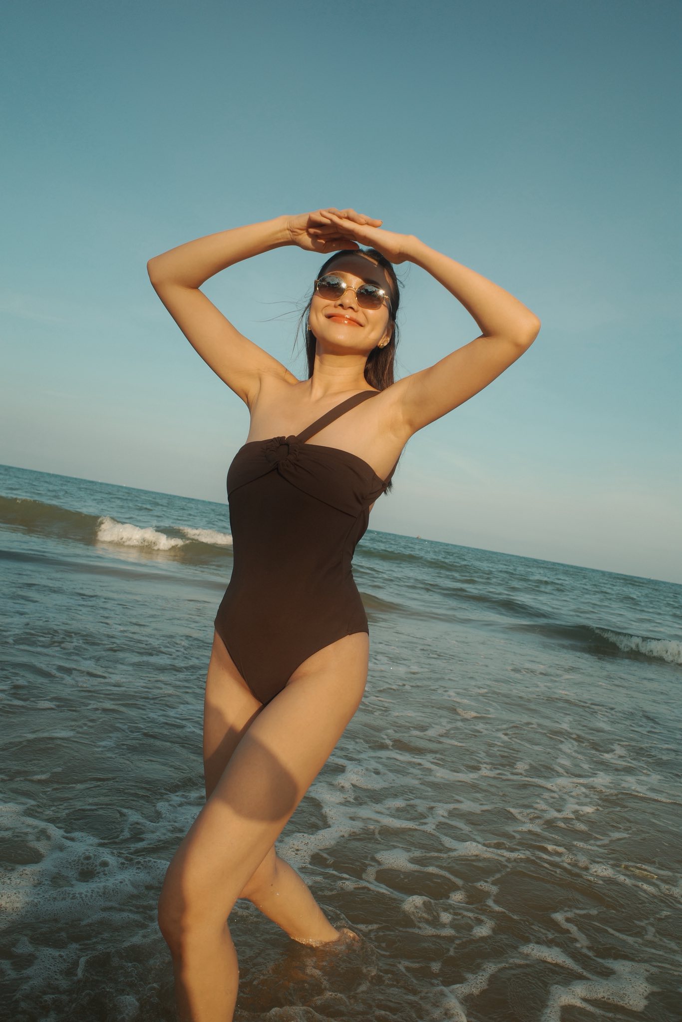 Thanh Hằng si&ecirc;u cuốn h&uacute;t, gợi cảm kh&ocirc;ng thể rời mắt  - Ảnh 6.