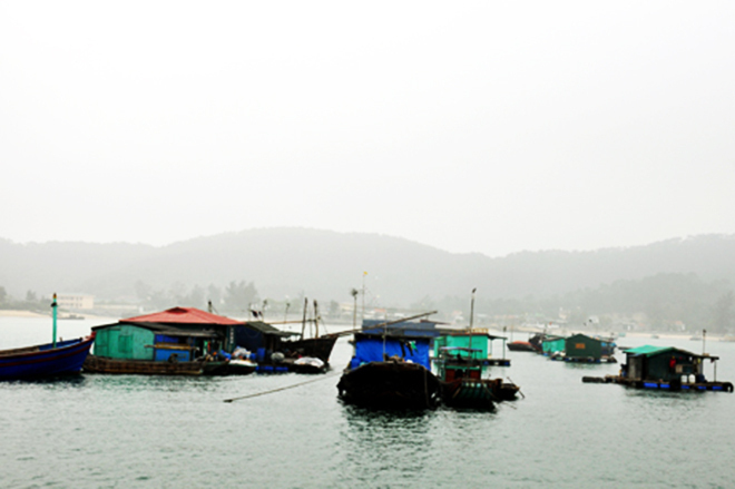 Tàu cá lật úp tại Đặc khu Cô Tô , 2 mẹ con tử vong thương tâm - Ảnh 1.