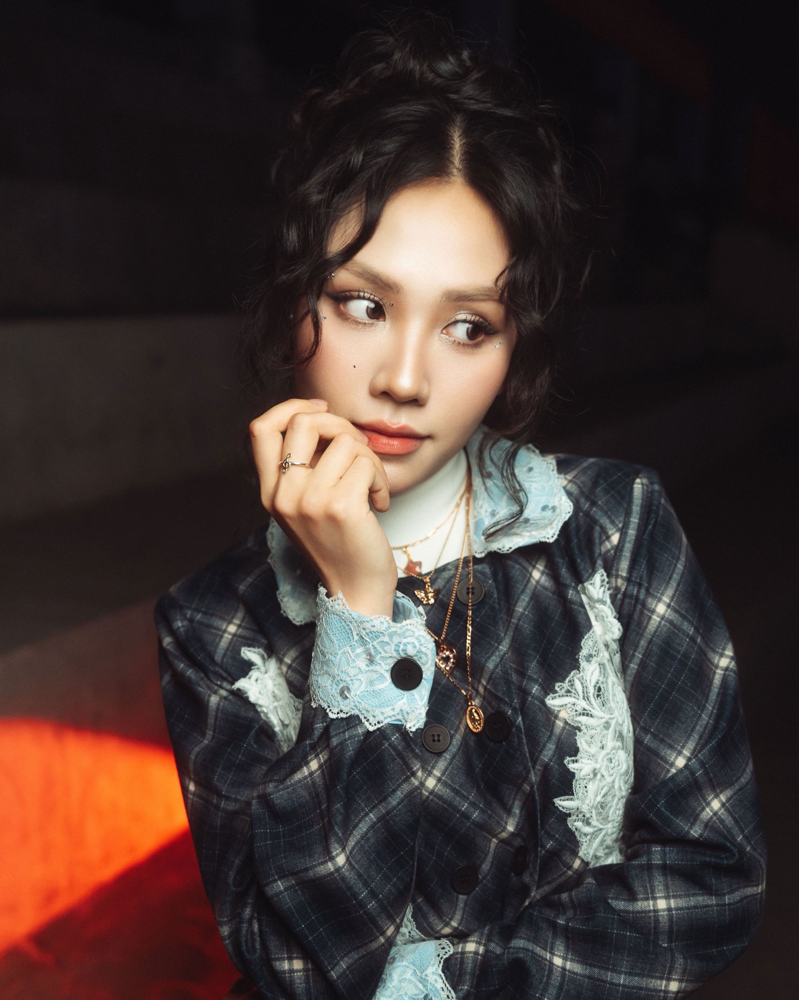 Chuyện g&igrave; xảy ra với Hoa hậu Mai Phương khiến netizen lo lắng: "Phải đi kh&aacute;m ngay!"? - Ảnh 4.