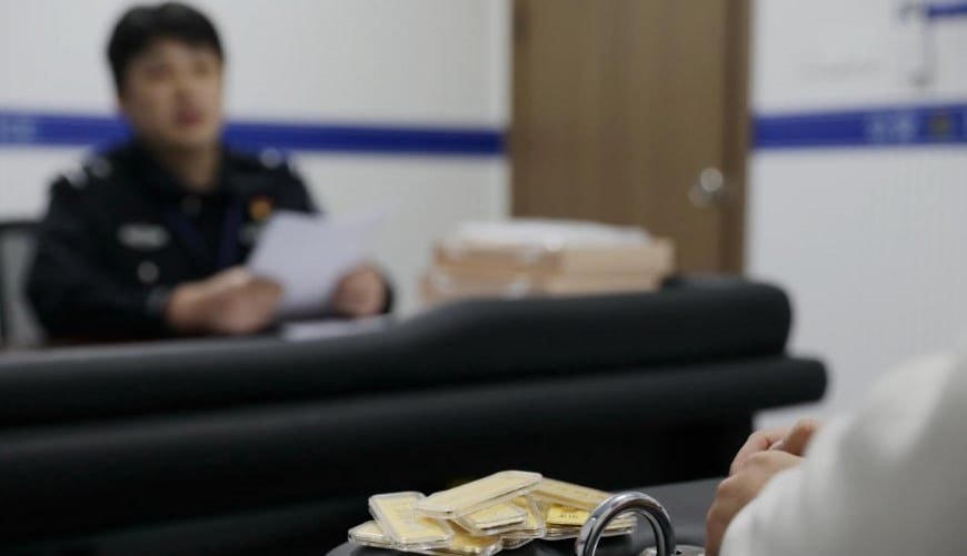 Ng&acirc;n h&agrave;ng từ chối mua v&agrave;ng của kh&aacute;ch h&agrave;ng: Vụ điều tra bất ngờ - Ảnh 2.