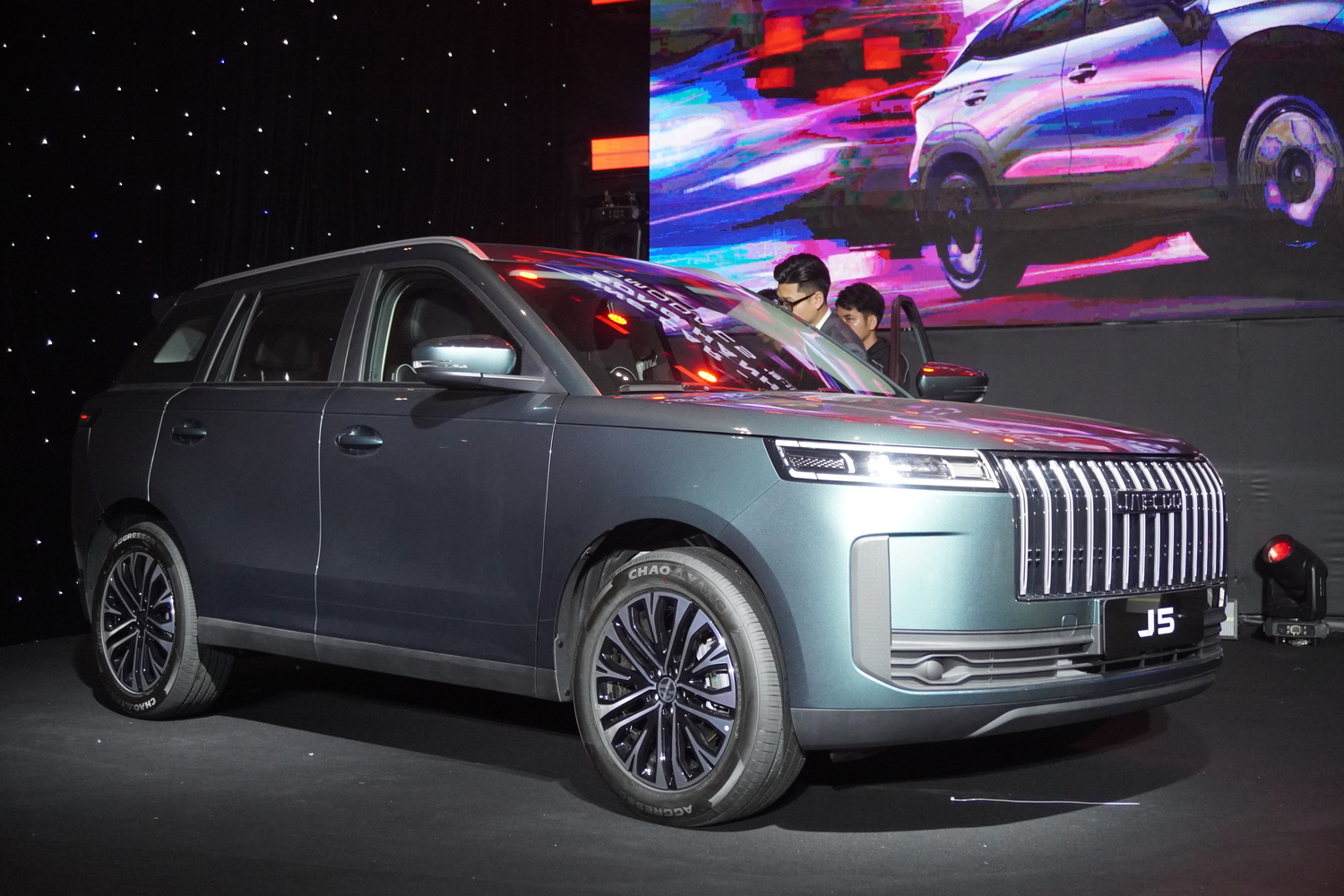 Chi tiết Jaecoo J5 tại Việt Nam: Thiết kế như Range Rover, gi&aacute; b&aacute;n vẫn l&agrave; ẩn số- Ảnh 1.