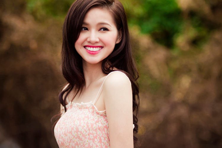 Nhan sắc của đệ nhất hot girl T&acirc;m T&iacute;t sau khi lập gia đ&igrave;nh thay đổi rao? - Ảnh 2.