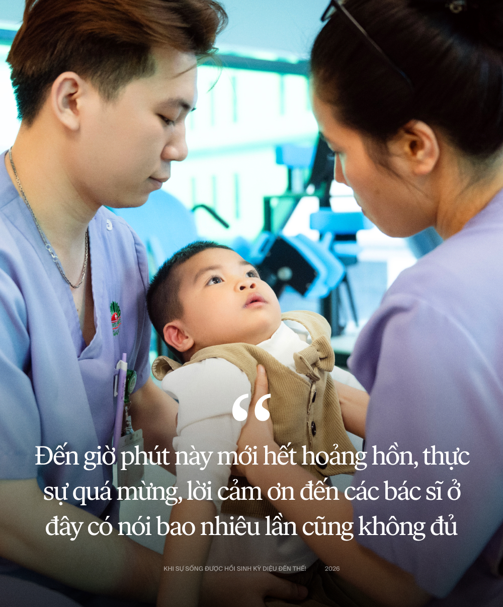 Bé trai 3 tuổi từng bị tiên lượng chết não, sống đời thực vật sau đuối nước: Khoảnh khắc gọi Bé trai 3 tuổi từng bị tiên lượng chết não, sống đời thực vật sau đuối nước: Khoảnh khắc gọi