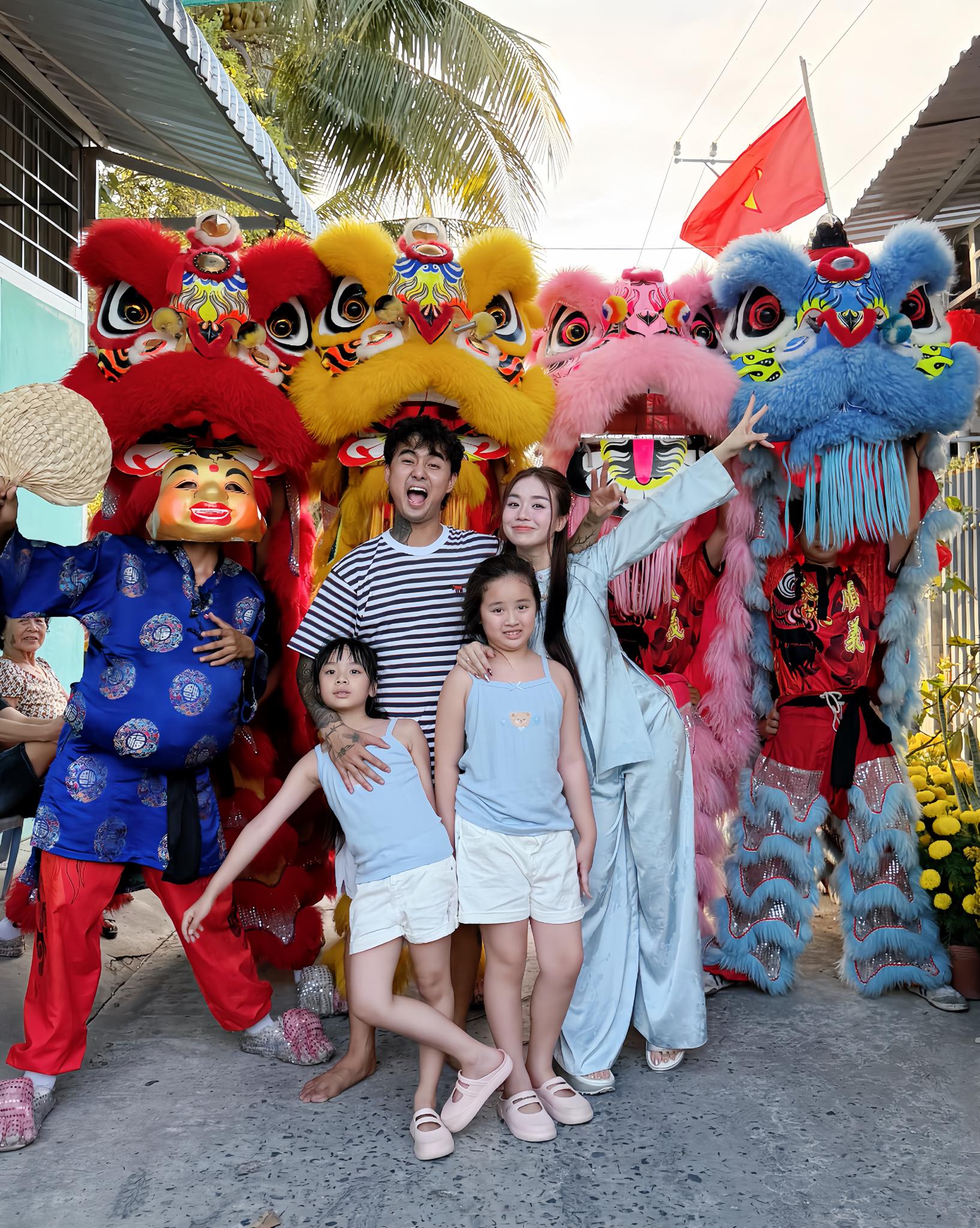 Mẹ đơn th&acirc;n c&oacute; 2 con ri&ecirc;ng si m&ecirc; nam ca sĩ Việt nổi tiếng, đăng loạt status g&acirc;y ch&uacute; &yacute; - Ảnh 3.