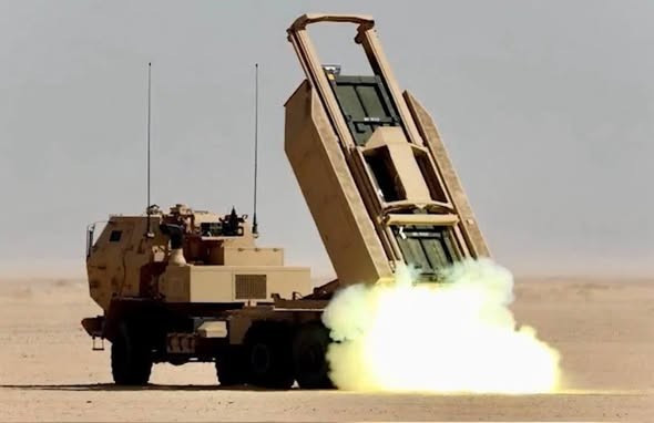 T&ecirc;n lửa PrSM: Cơn &aacute;c mộng của ph&ograve;ng kh&ocirc;ng Iran trong năm 2026 - Ảnh 2.