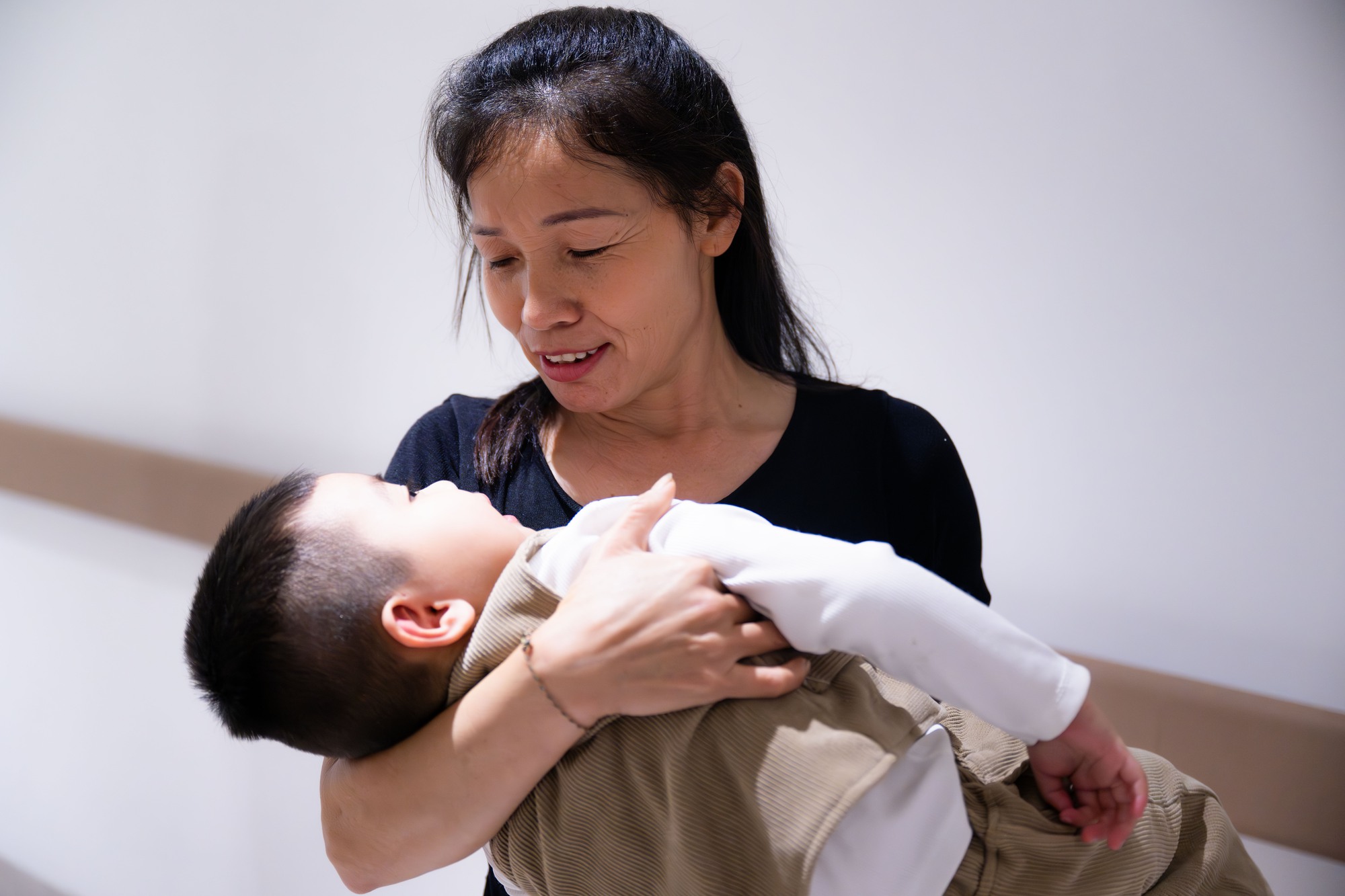 Bé trai 3 tuổi từng bị tiên lượng chết não, sống đời thực vật sau đuối nước: Khoảnh khắc gọi Bé trai 3 tuổi từng bị tiên lượng chết não, sống đời thực vật sau đuối nước: Khoảnh khắc gọi