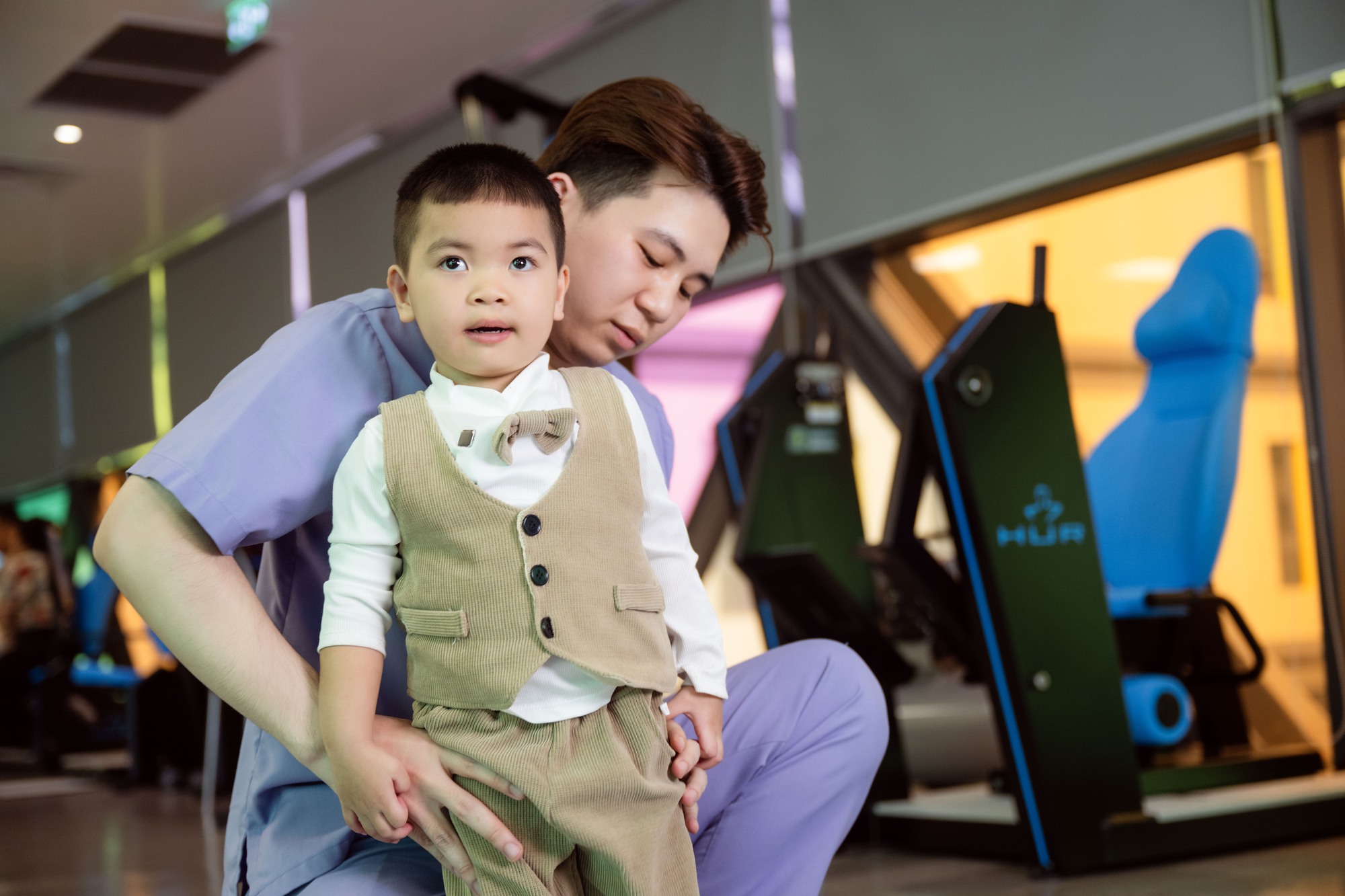 Bé trai 3 tuổi từng bị tiên lượng chết não, sống đời thực vật sau đuối nước: Khoảnh khắc gọi Bé trai 3 tuổi từng bị tiên lượng chết não, sống đời thực vật sau đuối nước: Khoảnh khắc gọi