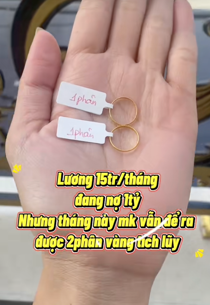 Thu nhập 15 triệu/th&aacute;ng, vợ chồng trẻ ở Thanh H&oacute;a vẫn x&acirc;y được nh&agrave; 2 tỷ: B&iacute; quyết l&agrave; 8 năm &acirc;m thầm mua v&agrave;ng t&iacute;ch sản- Ảnh 5.