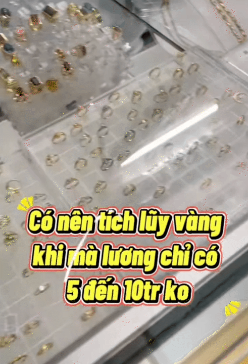Thu nhập 15 triệu/ th&aacute;ng, vợ chồng trẻ ở Thanh H&oacute;a vẫn x&acirc;y được nh&agrave; 2 tỷ: B&iacute; quyết l&agrave; 8 năm &acirc;m thầm mua v&agrave;ng t&iacute;ch sản- Ảnh 7.