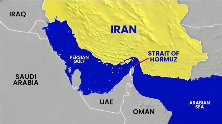 Iran đ&oacute;ng cửa eo biển Hormuz: Ch&acirc;u &Aacute; gặp kh&oacute;, 1 nước Đ&ocirc;ng Nam &Aacute; bất ngờ hưởng lợi - Ảnh 1.