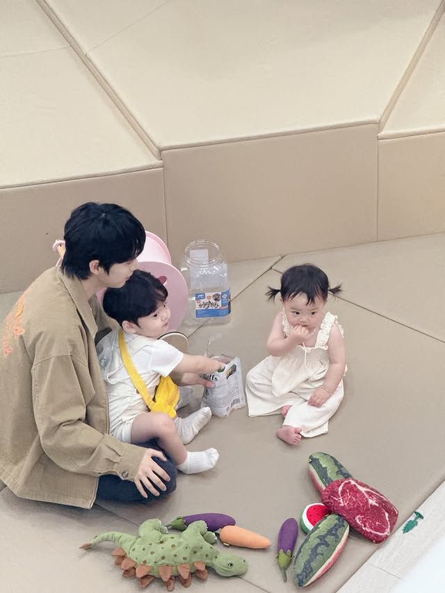 V&igrave; sao c&agrave;ng trưởng th&agrave;nh, con c&aacute;i lại trở n&ecirc;n xa c&aacute;ch cha mẹ? Thường chỉ xoay quanh 3 nguy&ecirc;n nh&acirc;n ch&iacute;nh- Ảnh 1.