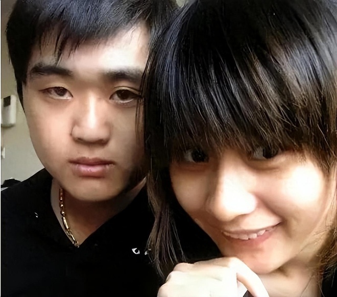 Thợ gội đầu y&ecirc;u thiếu gia, ly h&ocirc;n nhận bồi thường 22 tỷ l&agrave; &ldquo;đập mặt x&acirc;y lại&rdquo;: Giờ th&agrave;nh ph&uacute; b&agrave; nổi tiếng - Ảnh 1.