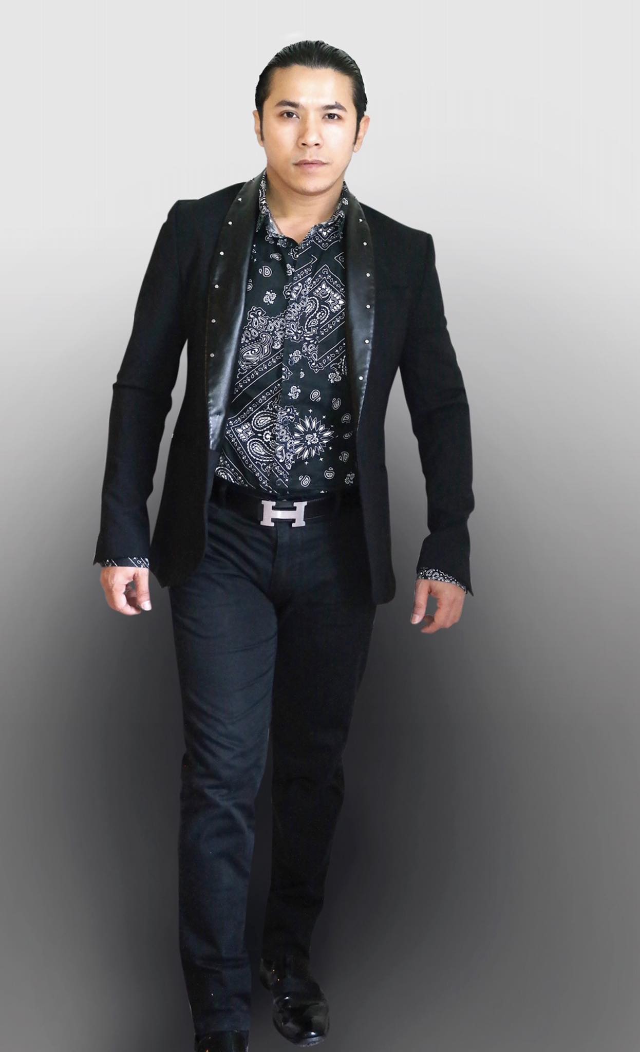 Cuộc sống của Kasim Ho&agrave;ng Vũ trước khi qua đời - Ảnh 4.