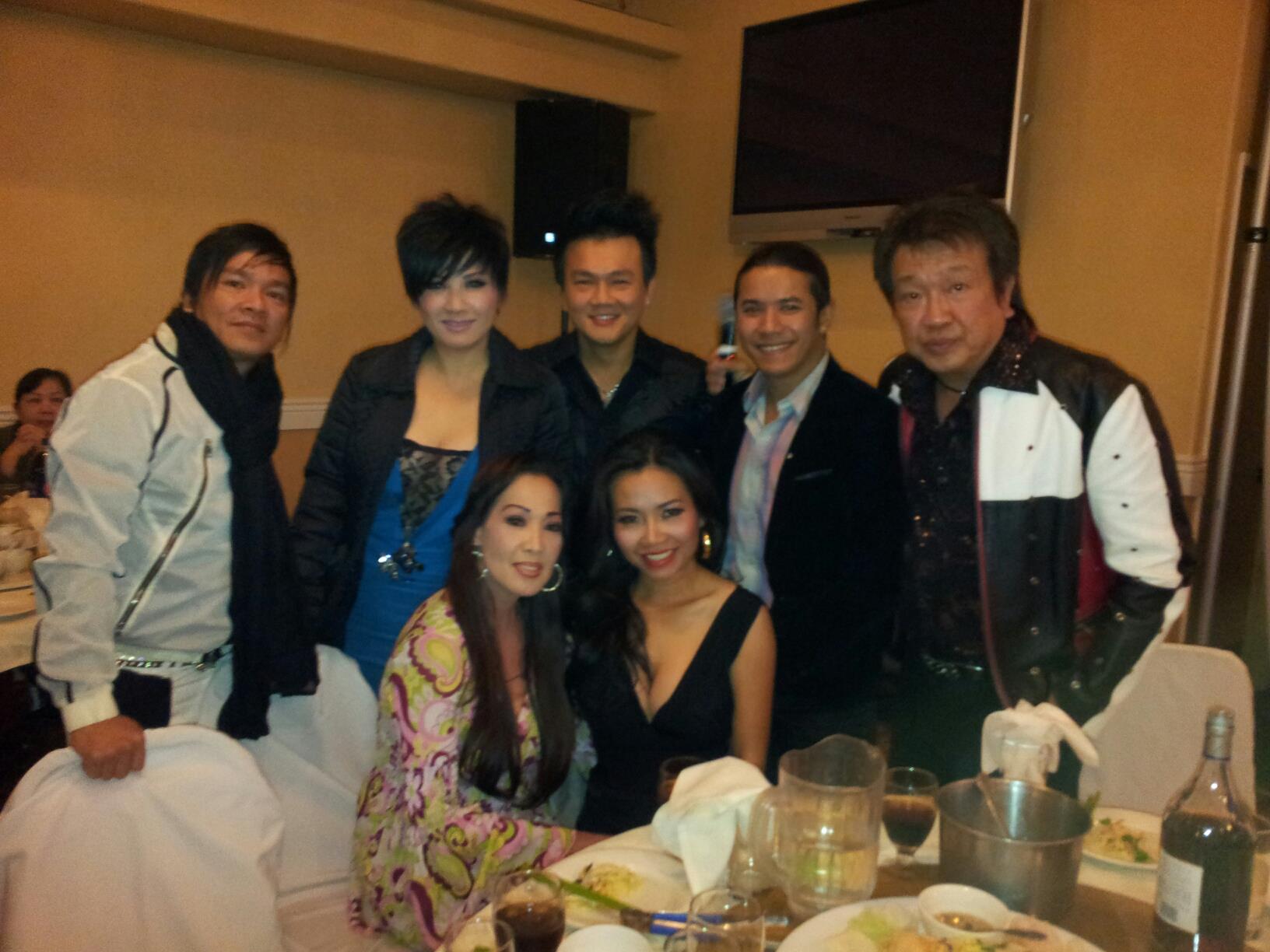 Ca sĩ Kh&aacute;nh Ho&agrave;ng tiết lộ tin nhắn đầy x&oacute;t xa của Kasim Ho&agrave;ng Vũ trước khi qua đời - Ảnh 1.