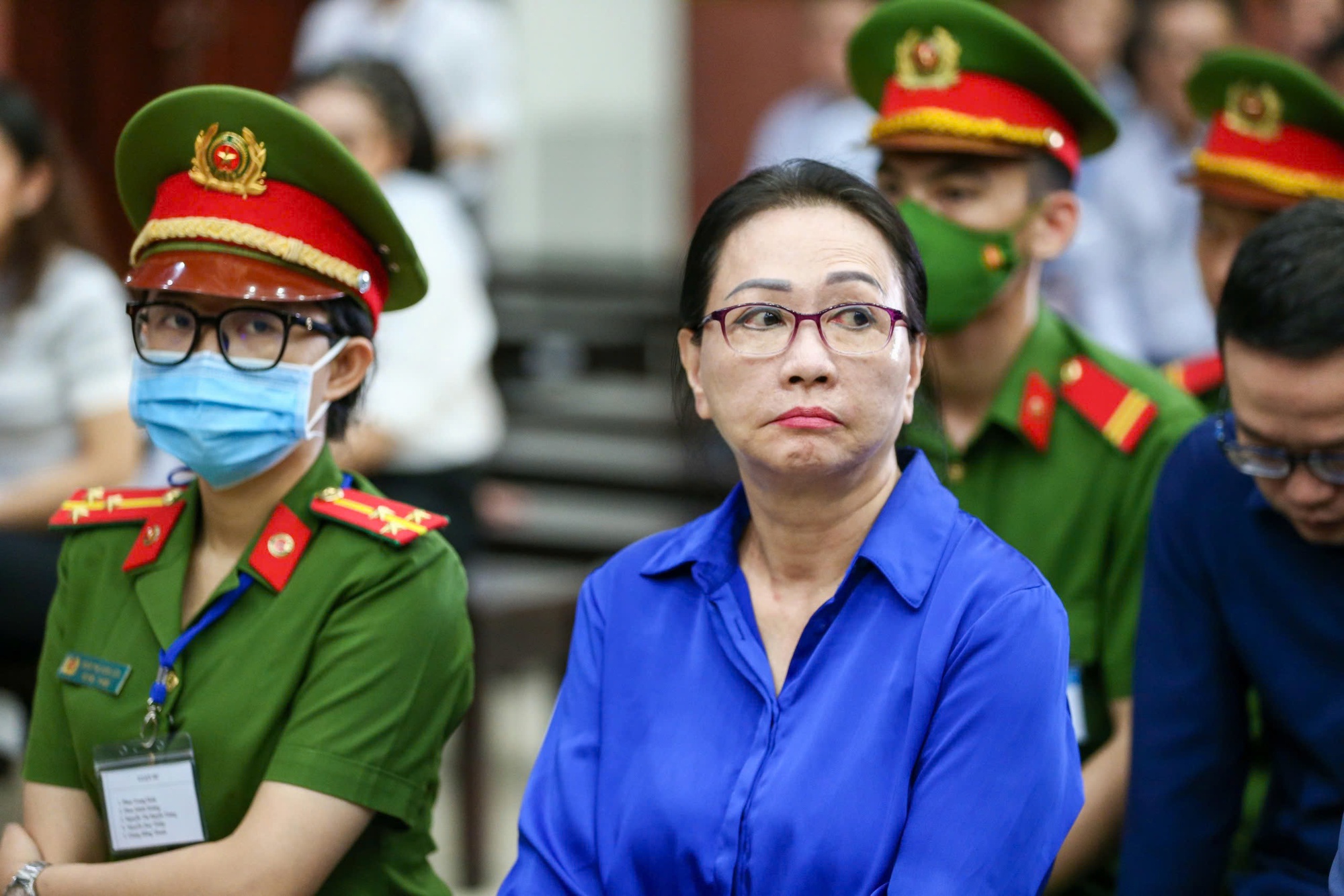 Giảm gi&aacute; du thuyền Trương Mỹ Lan: T&igrave;m chủ mới cho t&agrave;i sản triệu đ&ocirc; - Ảnh 1.