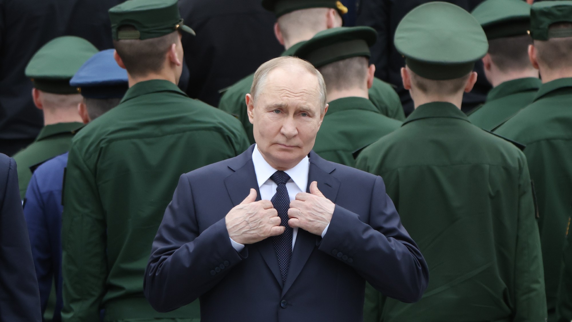 Sức &eacute;p khủng khiếp khiến S-300 kh&ocirc;ng chịu nổi, thế &ldquo;song kiếm hợp b&iacute;ch&rdquo; giữa Su-35 v&agrave; S-300 tan vỡ - Ảnh 3.