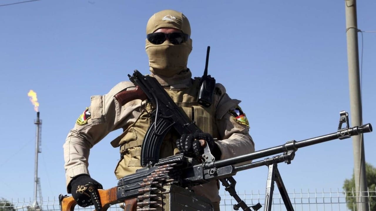 H&agrave;ng trăm tay s&uacute;ng người Kurd mở cuộc tấn c&ocirc;ng tr&ecirc;n bộ v&agrave;o Iran - Ảnh 1.