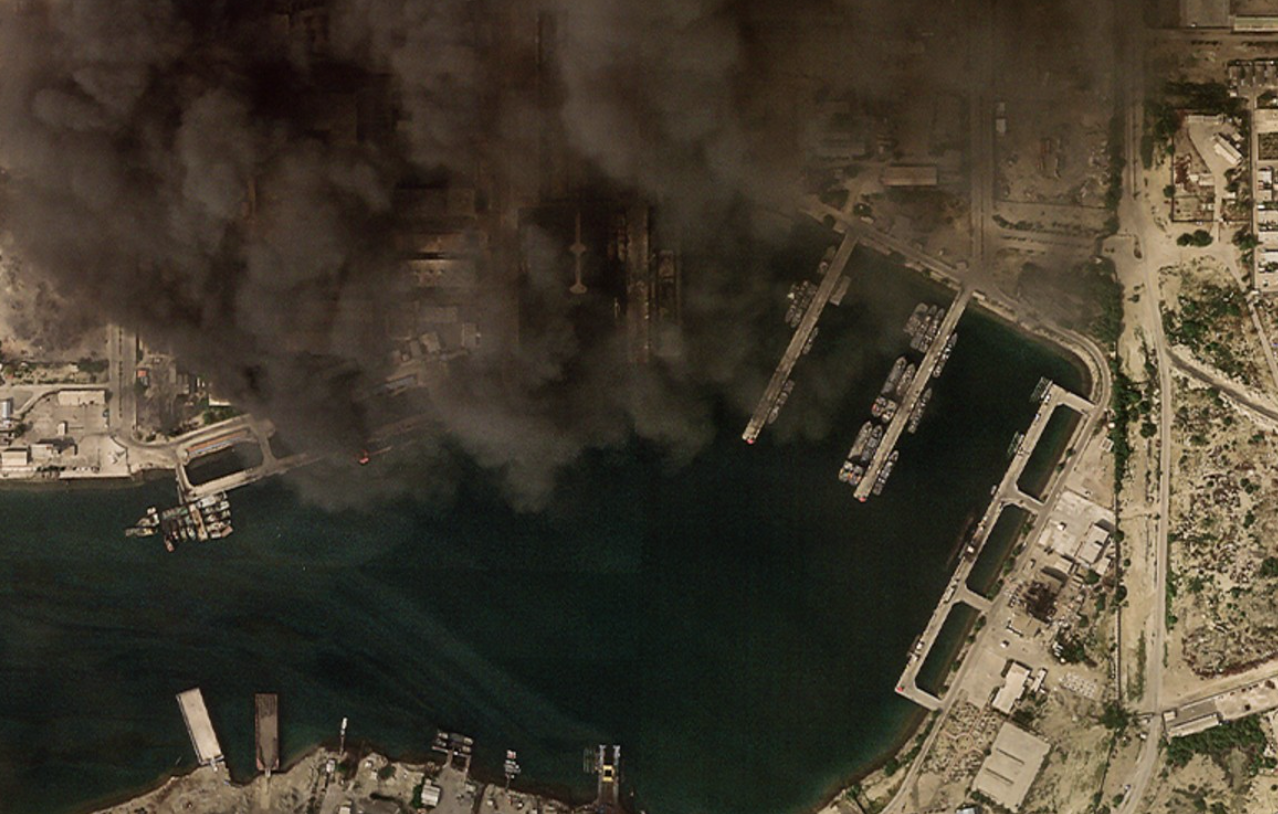 Ảnh vệ tinh h&eacute; lộ cảnh hoang t&agrave;n của Hải qu&acirc;n Iran sau đ&ograve;n kh&ocirc;ng k&iacute;ch từ Mỹ v&agrave; Israel - Ảnh 2.