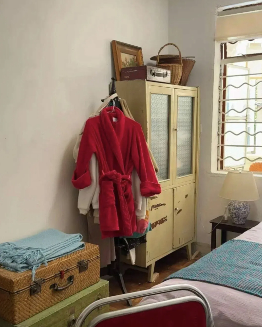 Cuộc sống b&igrave;nh y&ecirc;n của cụ b&agrave; 73 tuổi giữa ng&ocirc;i nh&agrave; cũ ở qu&ecirc; - Ảnh 11.