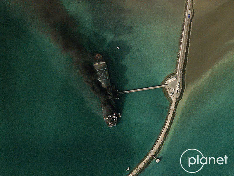 Ảnh vệ tinh h&eacute; lộ cảnh hoang t&agrave;n của Hải qu&acirc;n Iran sau đ&ograve;n kh&ocirc;ng k&iacute;ch từ Mỹ v&agrave; Israel - Ảnh 3.