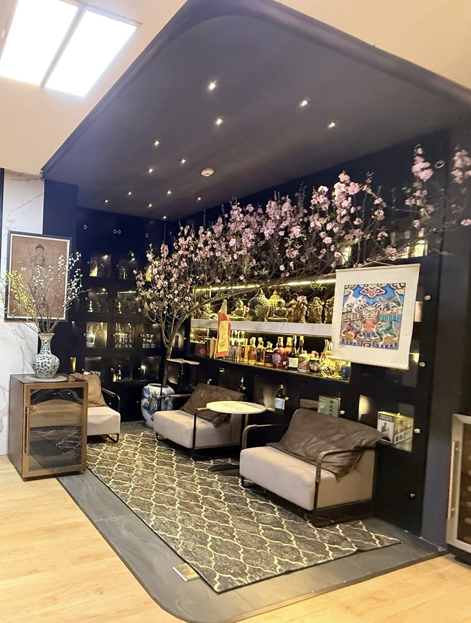 Đổi đời nhờ 1 bức ảnh, hot girl H&agrave; Nội năm n&agrave;o hạnh ph&uacute;c vi&ecirc;n m&atilde;n b&ecirc;n chồng doanh nh&acirc;n, nhan sắc U40 cực phẩm- Ảnh 5.